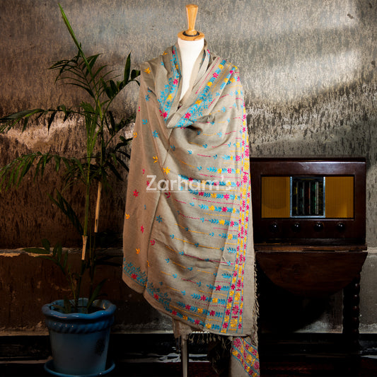 100% Handmade Premium quality Embroided Himalayan Pashmina Woolen Shawl
