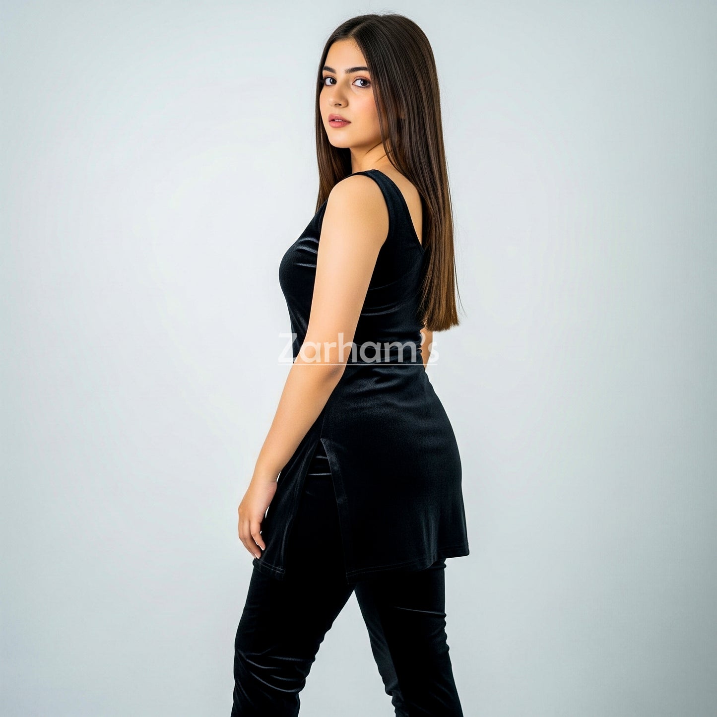 Handmade Velvet Black Sleeveless Kameez Shalwar Suit